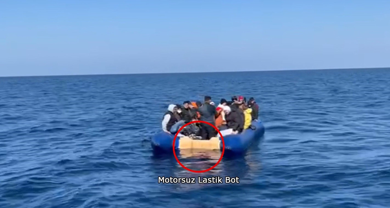 Yunanistan kaçak göçmenleri ölüme terk etmeye devam ediyor