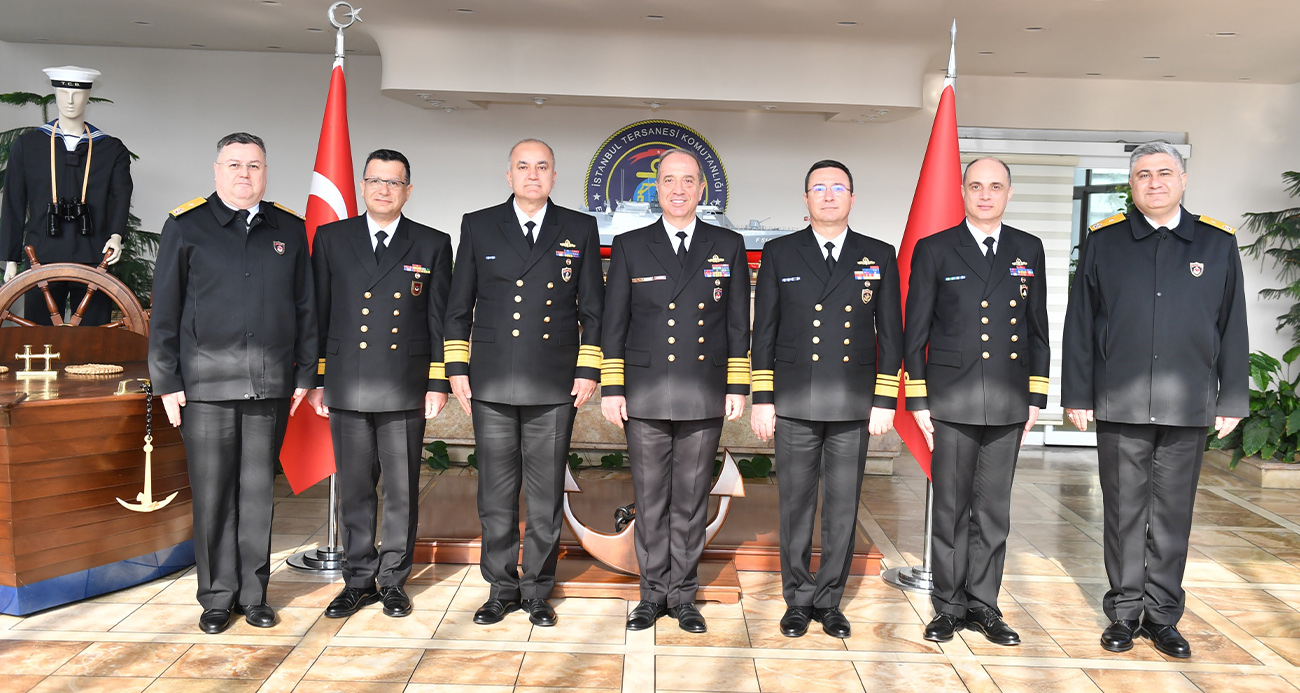 Deniz Kuvvetleri Komutanı Oramiral Tatlıoğlu uçak gemisi konsept tasarımıyla ilgili incelemelerde bulundu