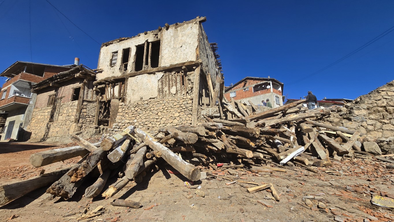 Evleri yenilenen Tokatlı şehidin anne babası, devlete duacı