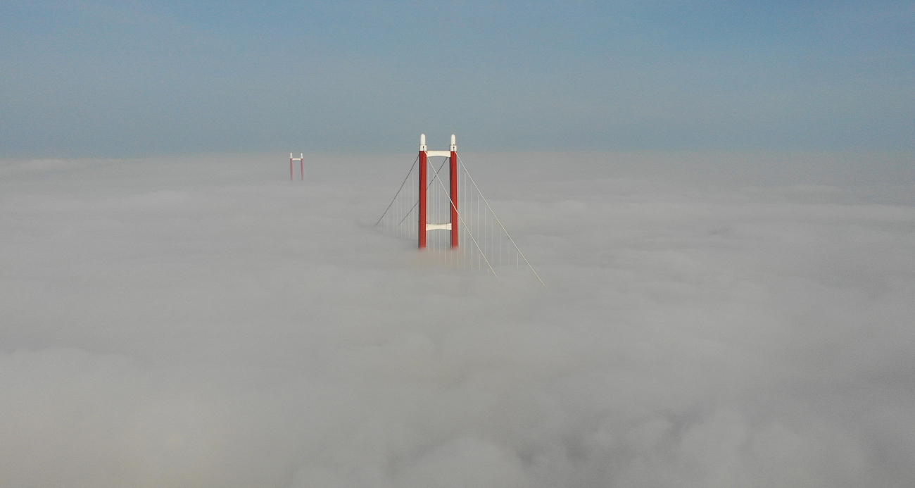 1915 Çanakkale Köprüsü sis içinde kayboldu