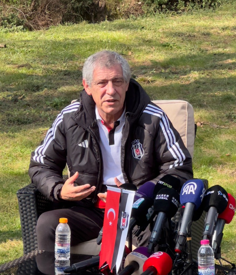 Fernando Santos: “Beşiktaş her sezon kupa kazanmak için oynar”