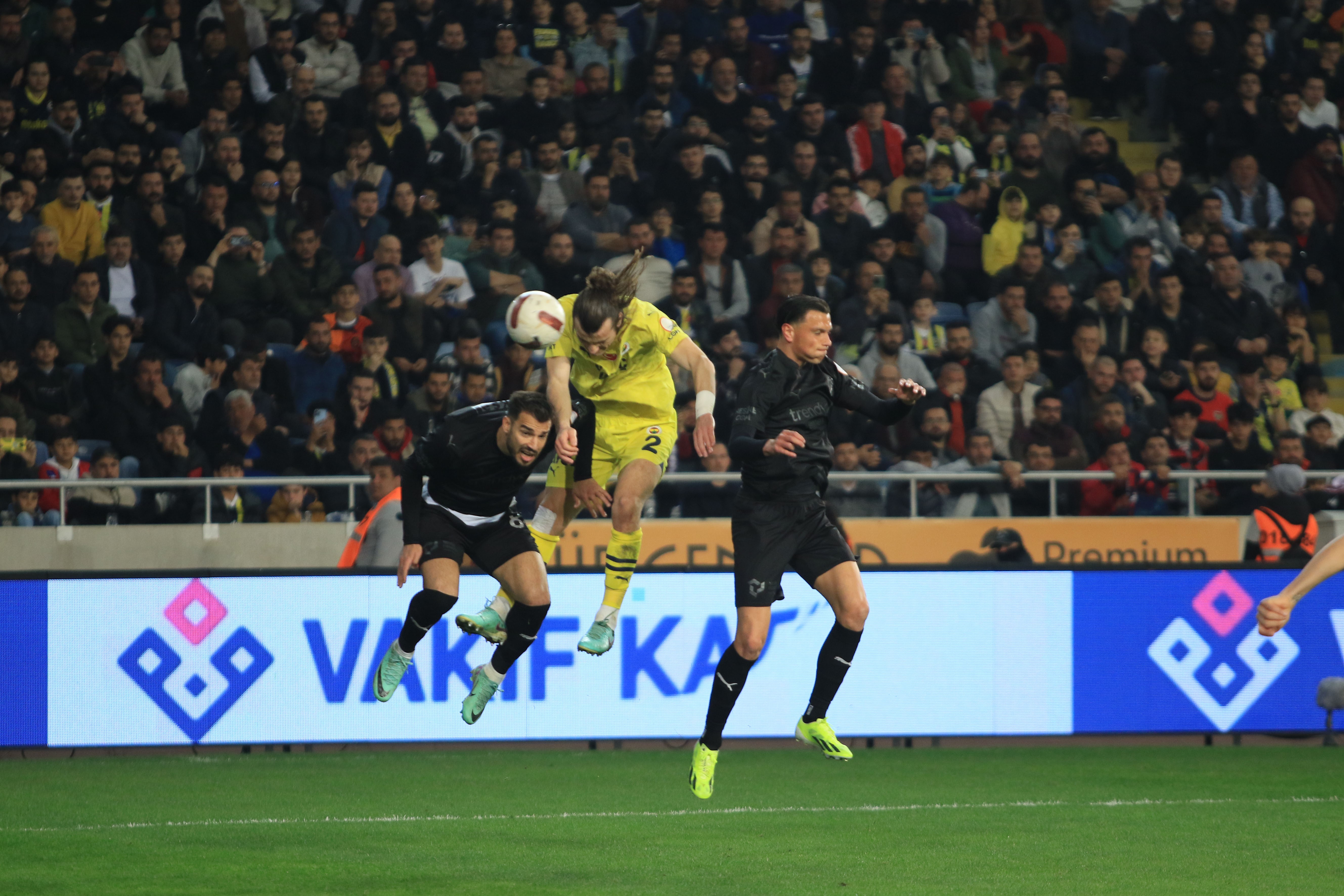 Fenerbahçe hata yapmadı! Hatayspor'u rahat geçti