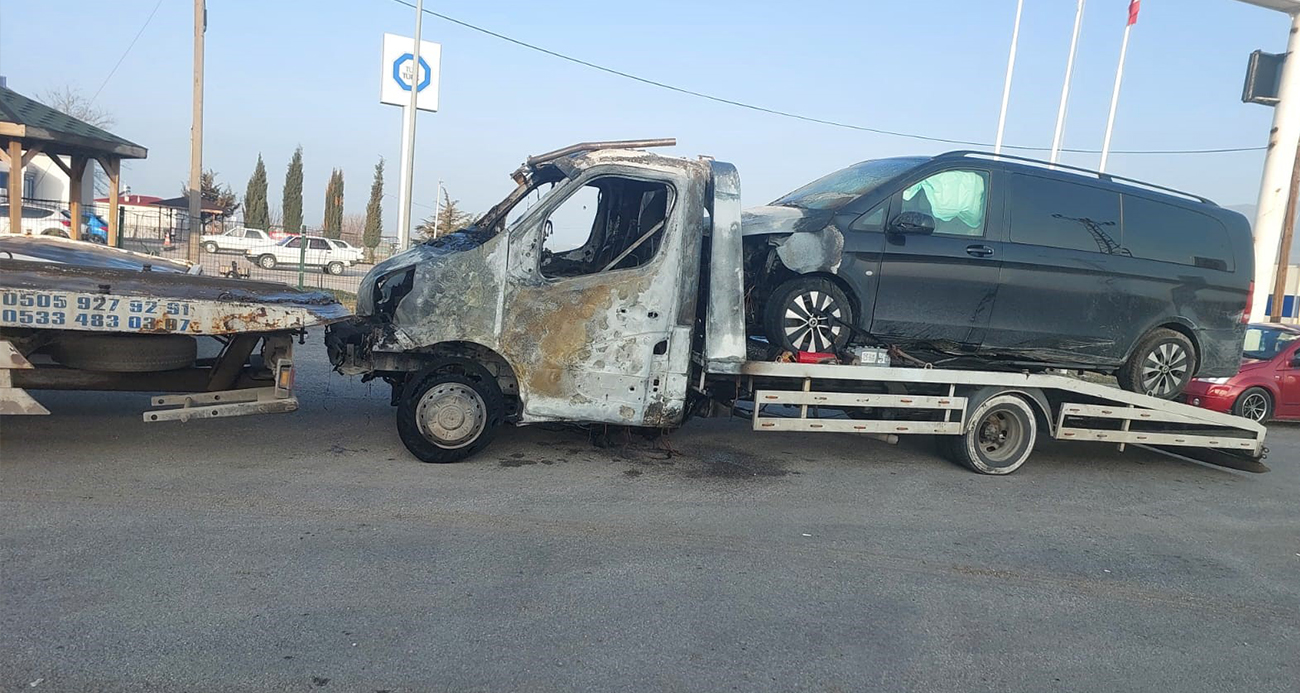 Mustafa Destici’nin kaza yapan makam aracını taşıyan çekici Amasya’da yandı