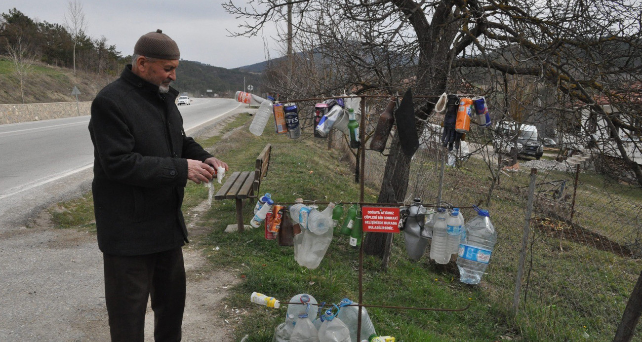 Çöp atanlardan bıktı, çareyi bu şekilde buldu