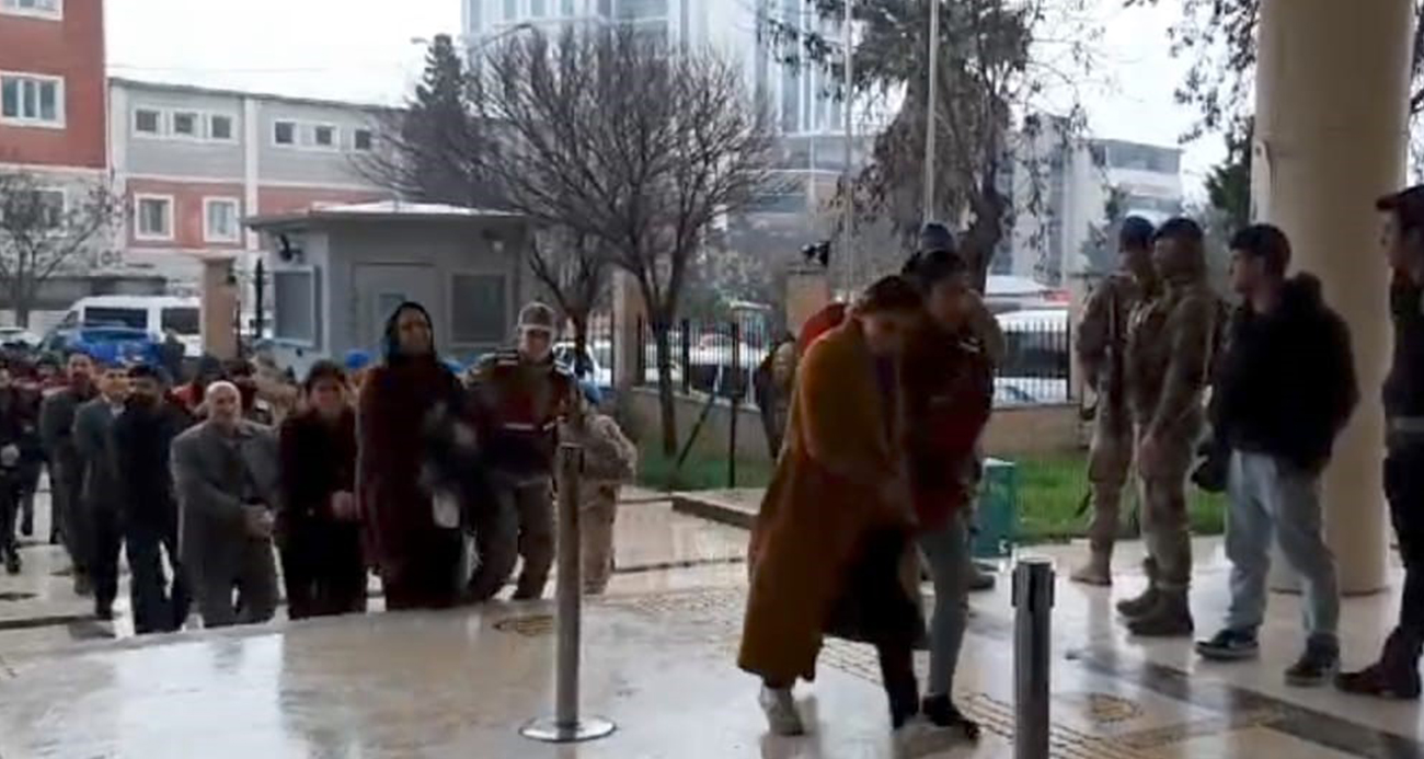 Şanlıurfa’da terör operasyonunda 17 tutuklama