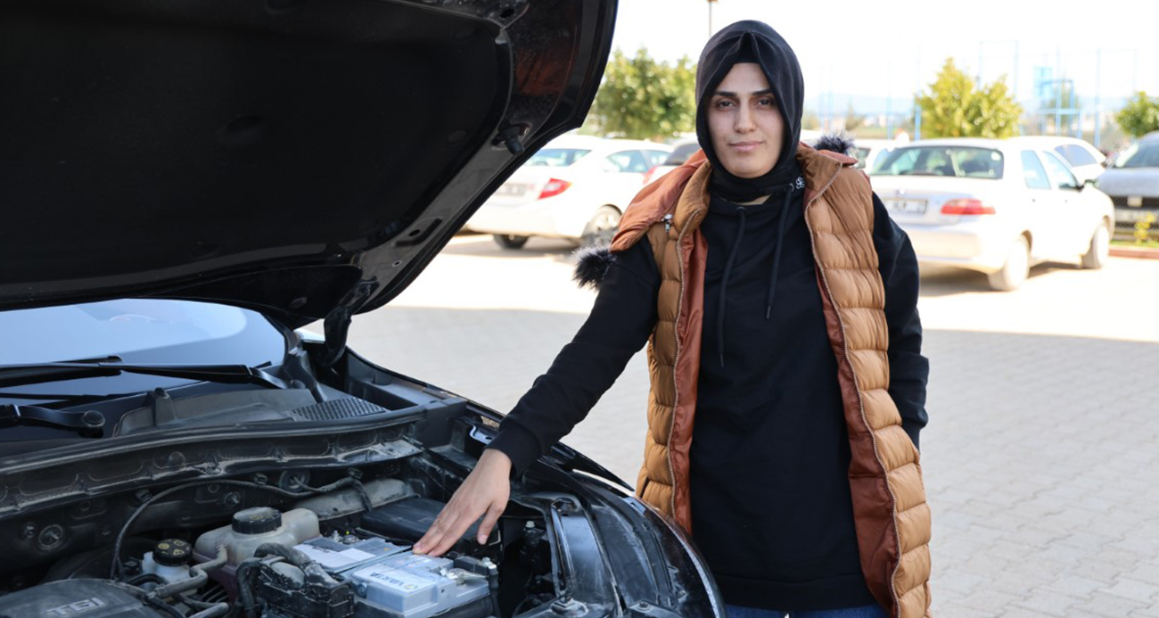 MG marka sıfır otomobil ayıplı çıktı, satın alan kadın mağdur oldu