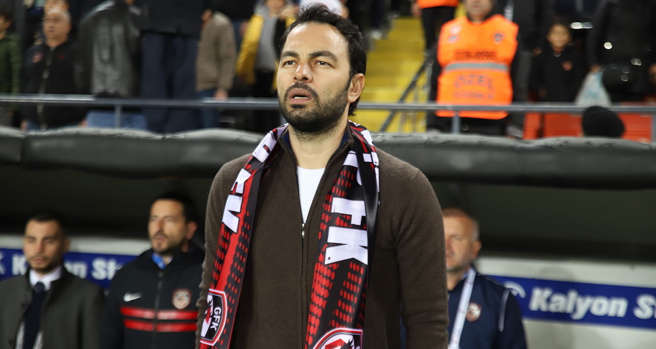 Selçuk İnan: "Takımın başına iki gün önce geldik ve önemli bir maç kazandık"