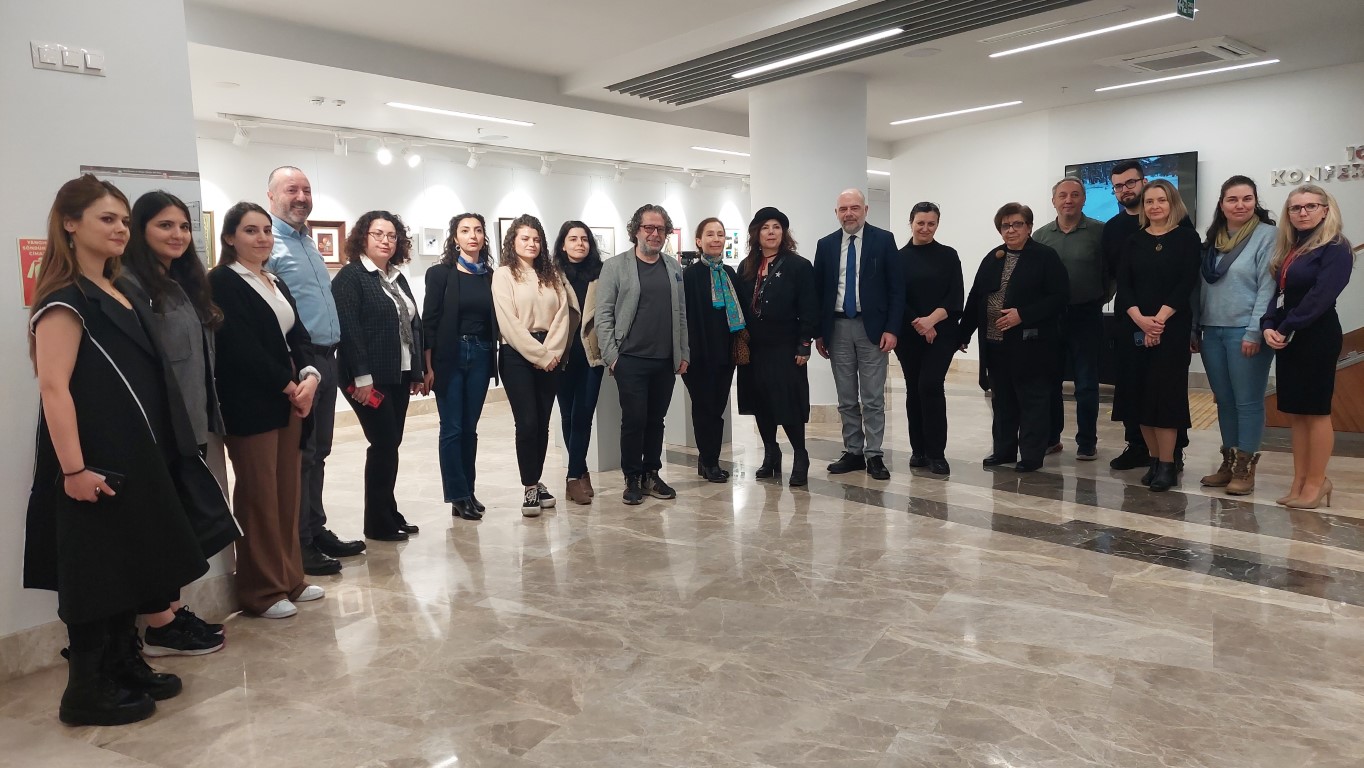 Geçmişten günümüze uzanan kadın emeği sanatla buluştu