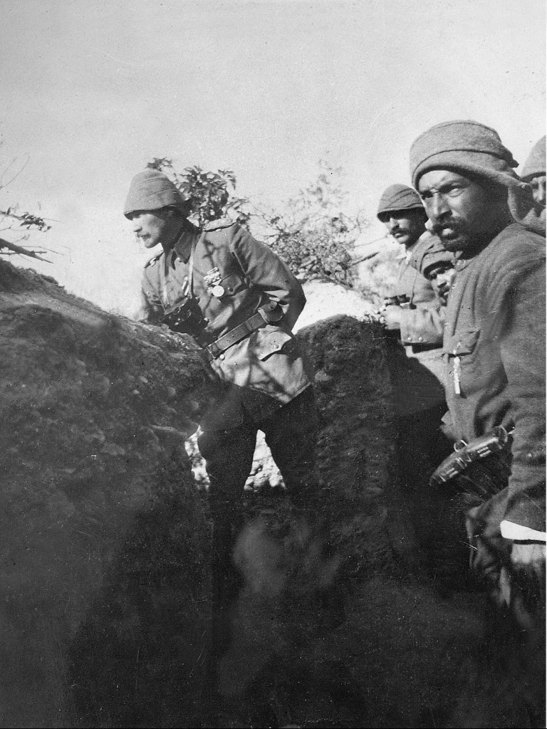 Atatürk’ün Çanakkale Cephesinde fotoğrafını çeken makine Çanakkale’de sergileniyor