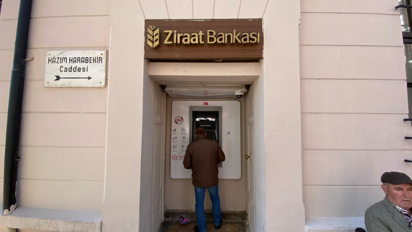 Ziraat Bankası’nın hatası yarım asırlık çifti boşuyordu
