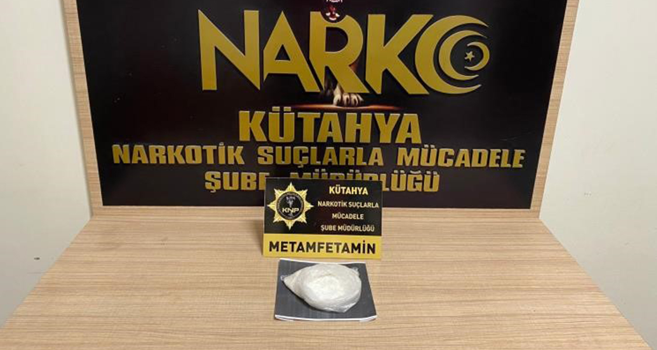 Eşyaları arasında uyuşturucu bulunan İranlı yolcu tutuklandı