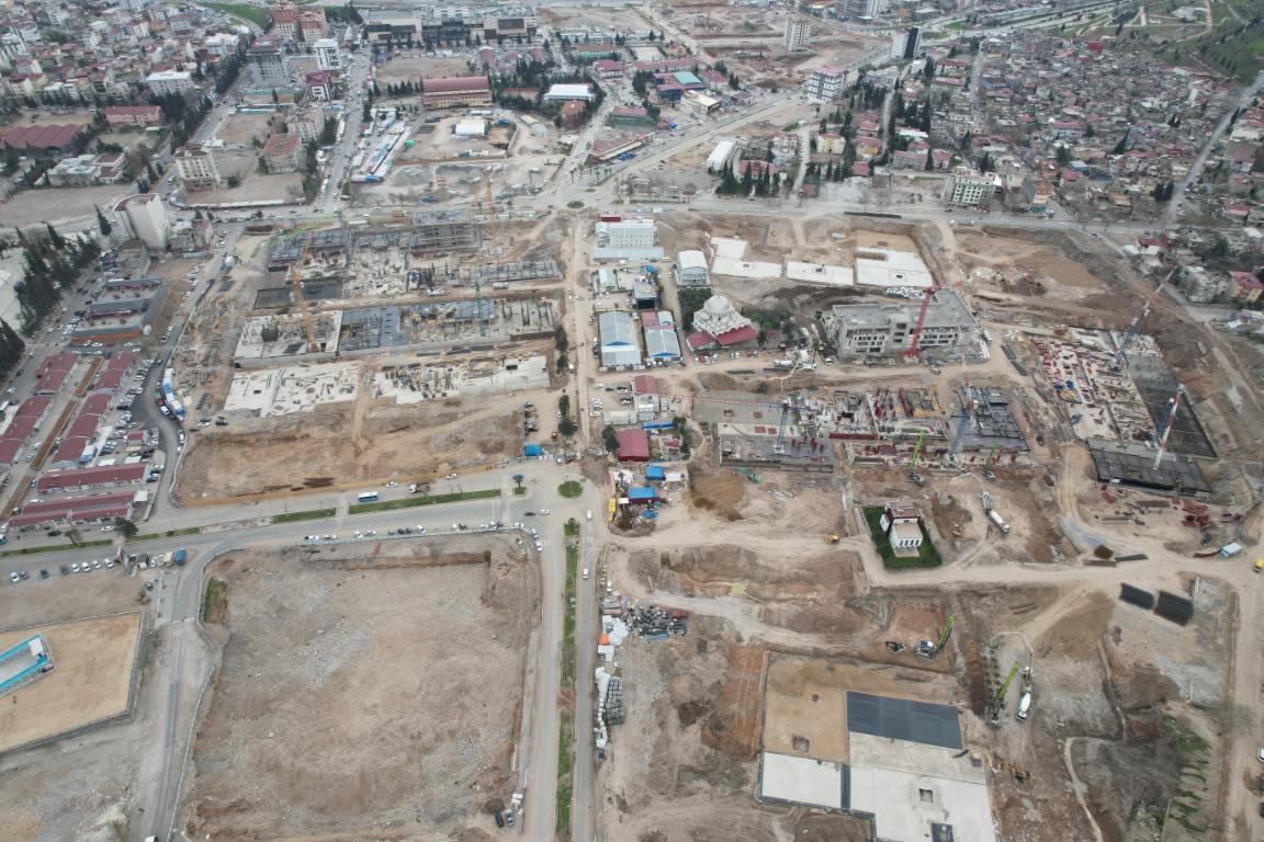 Depremin üzerinden 13 ay geçti, Kahramanmaraş havadan görüntülendi