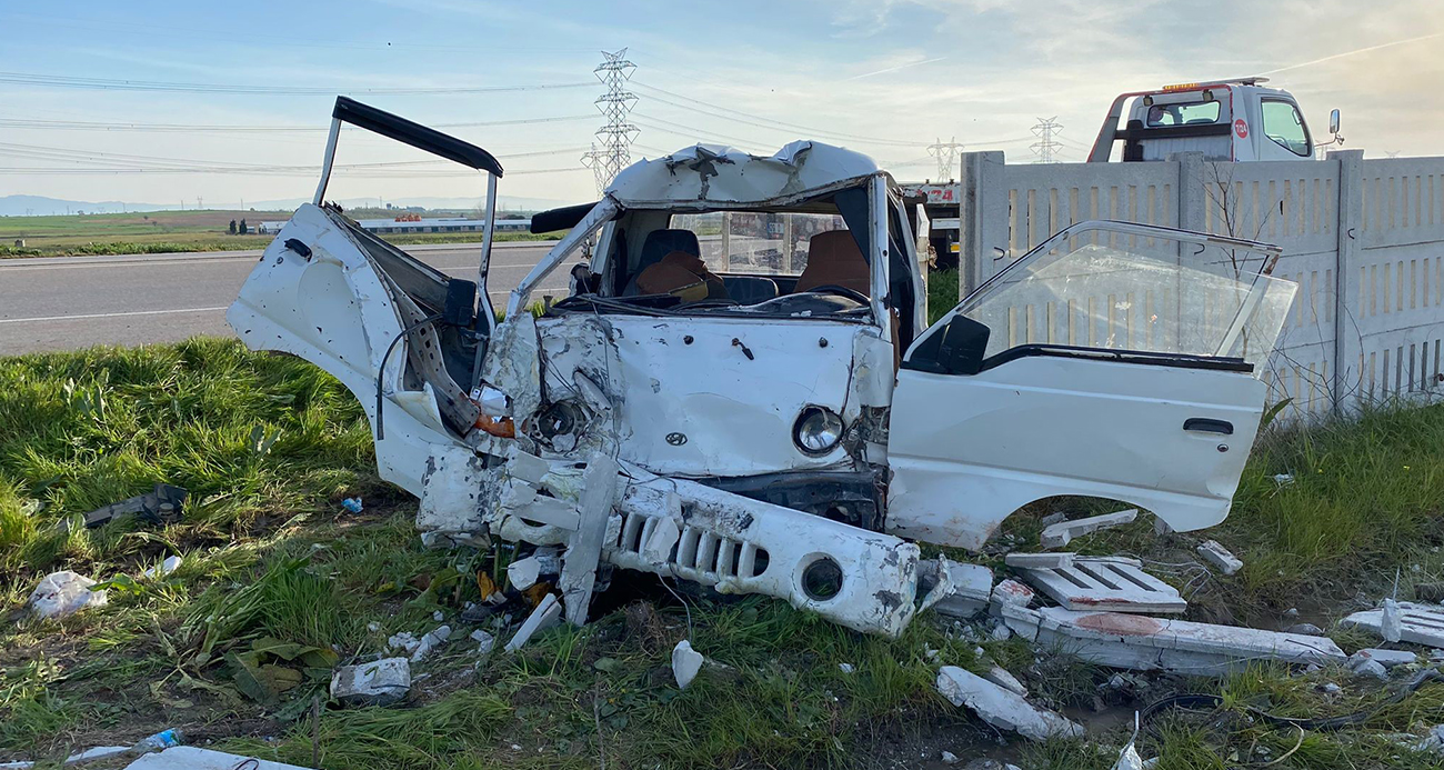 Bandırma-Karacabey yolunda trafik kazası: 1 ölü, 1 yaralı