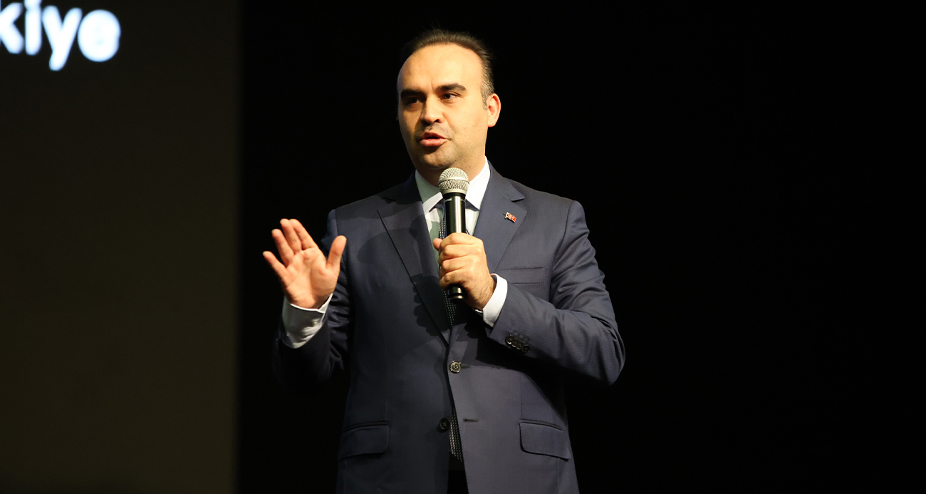 Bakan Kacır: “İHA denince akla İhlas Haber Ajansı geliyordu”