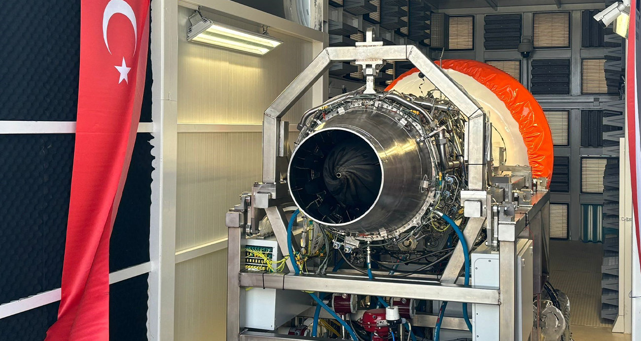 Türkiye’nin ilk askeri uçak motoru başarıyla ateşlendi