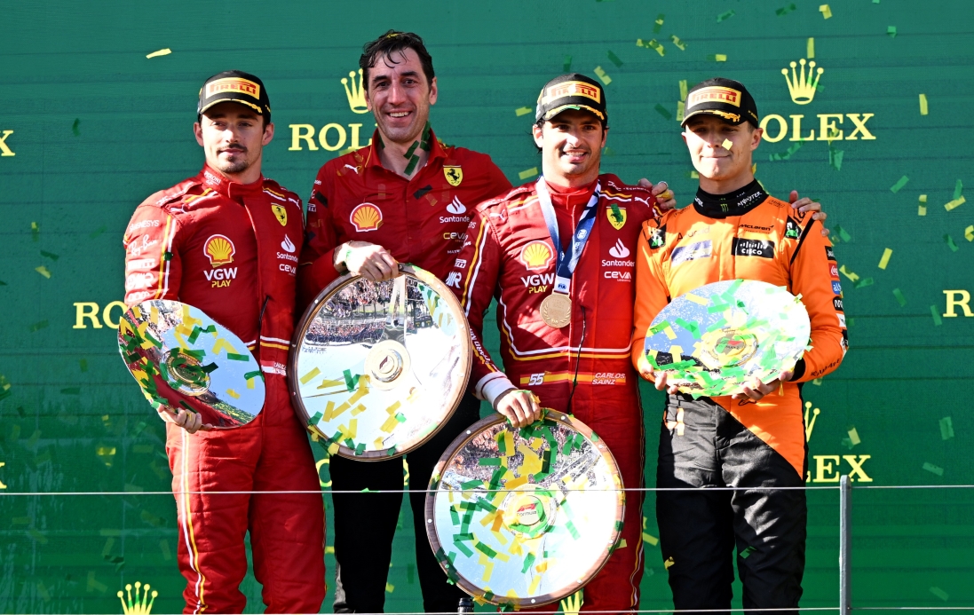 Avustralya Grand Prix’sini Carlos Sainz kazandı