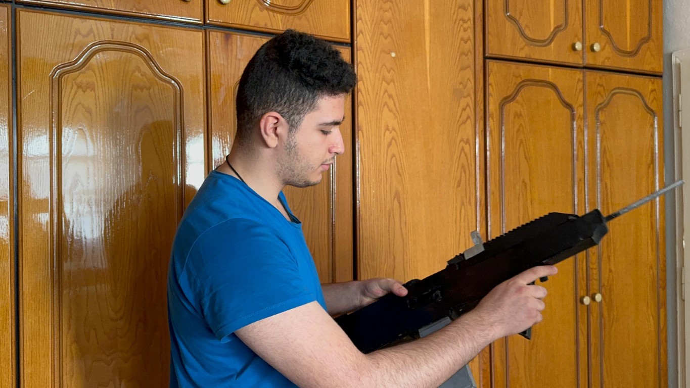 Mardin’de silah tasarımı ve üretimi yapan lise öğrencisinin hedefi tank ve top yapmak