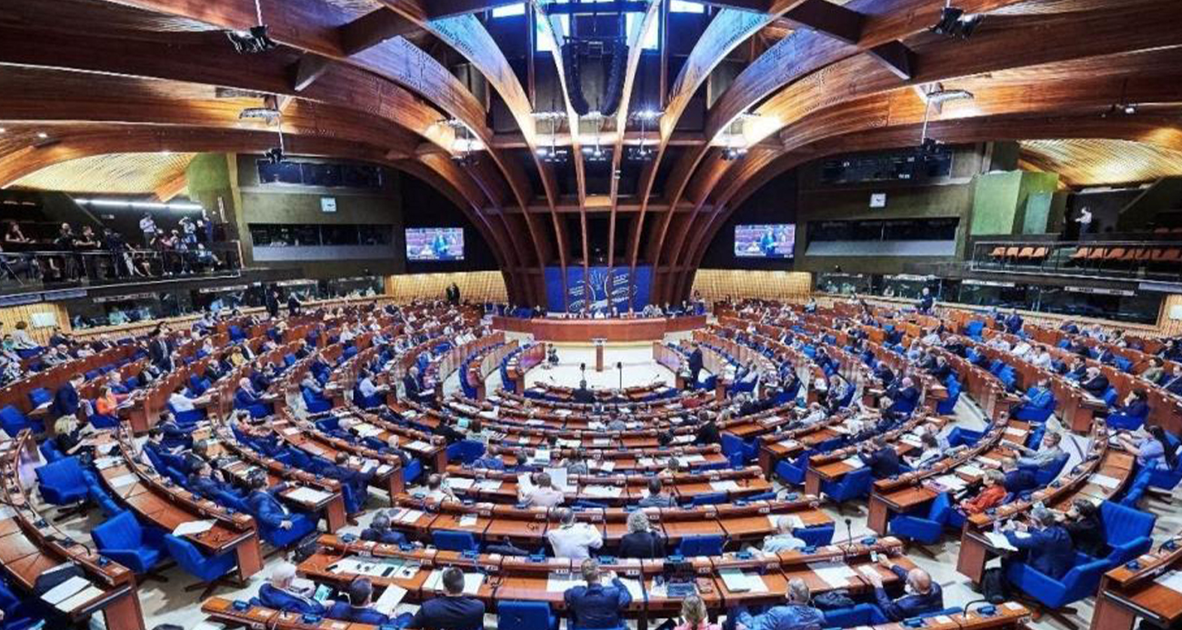 Avrupa Konseyi Parlamenterler Meclisi (AKPM) Siyasi İşler ve Demokrasi Komitesi, Kosova’nın Avrupa Konseyi üyeliğine davet edilmesini tavsiye eden raporu kabul etti.