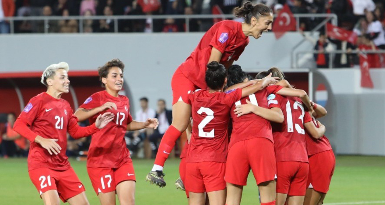 A Milli Kadın Futbol Takımı’nın, 2025 Avrupa Şampiyonası Elemeleri B Ligi 1. Grup’ta oynayacağı İsviçre ve Macaristan maçlarının aday kadrosu belli oldu.