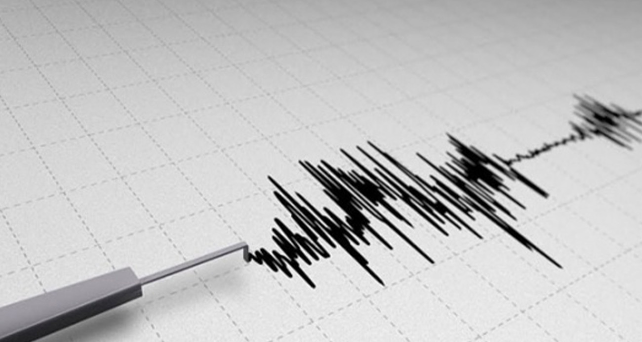 Antalya'da korkutan deprem!