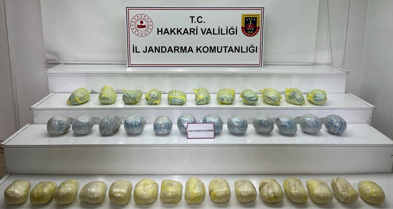 Hakkari’de düzenlenen operasyonlarda yüksek miktarda uyuşturucu ele geçirildi