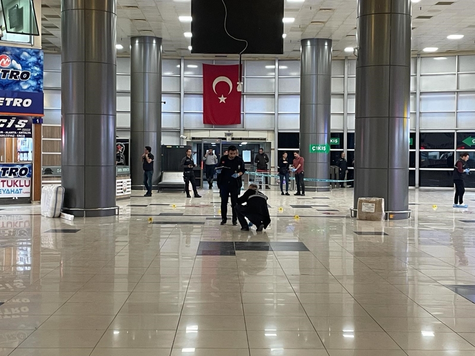 Şanlıurfa’da silahlı kavga, 1 ölü, 1’i polis 10 yaralı