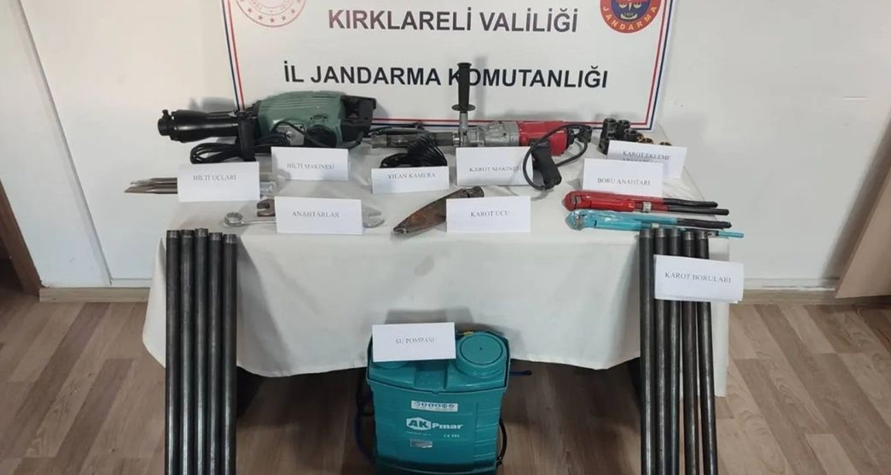 Kırklareli’nde define arayan 4 kişi yakalandı