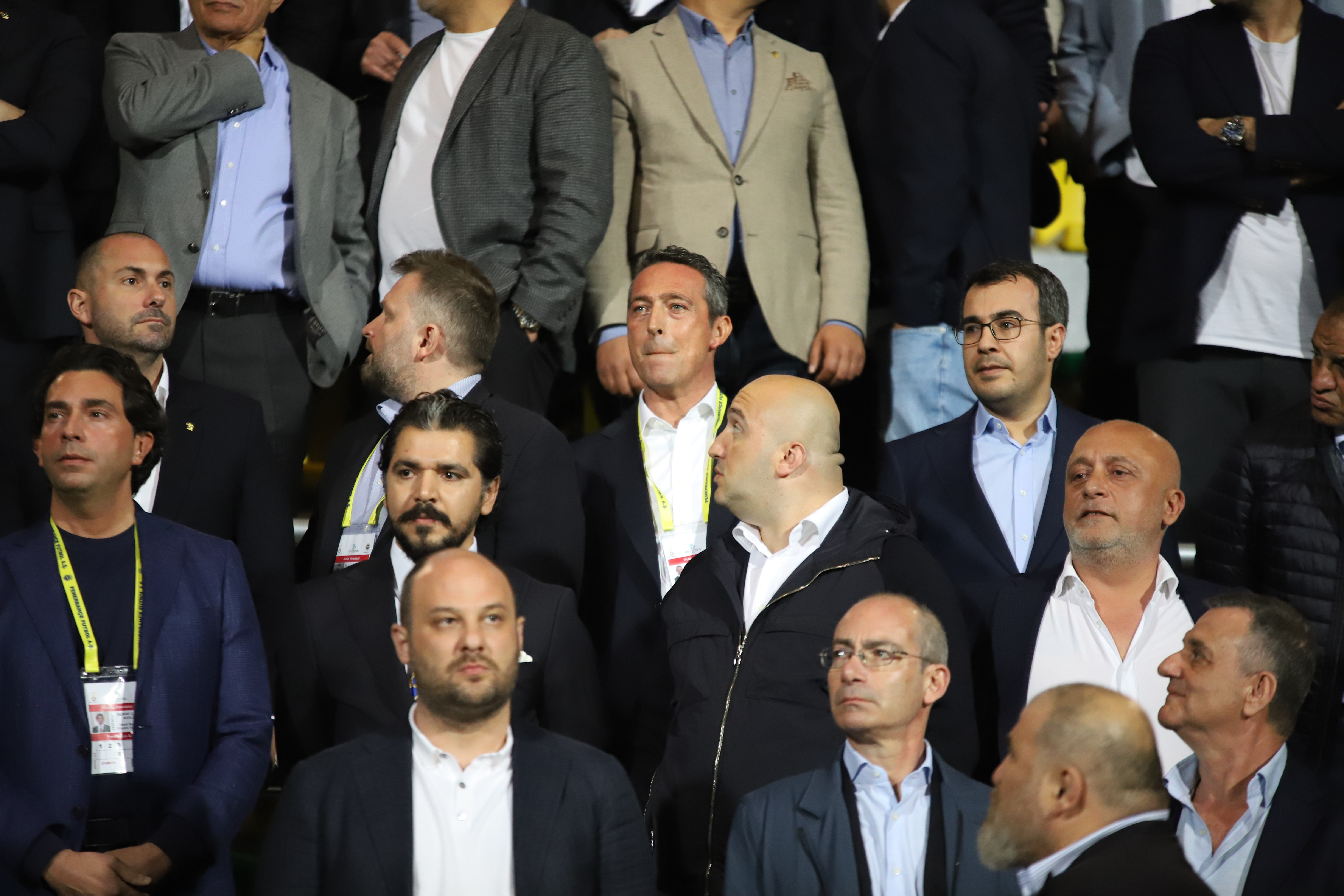 Fenerbahçe sahadan çekildi, TFF Süper Kupa yarıda kaldı