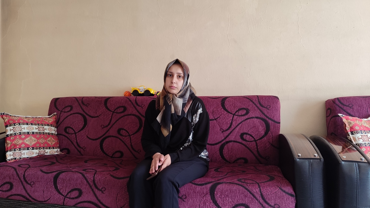 Kanserden 5 akrabasını kaybeden genç kadın, ölmek istemediğini söyledi