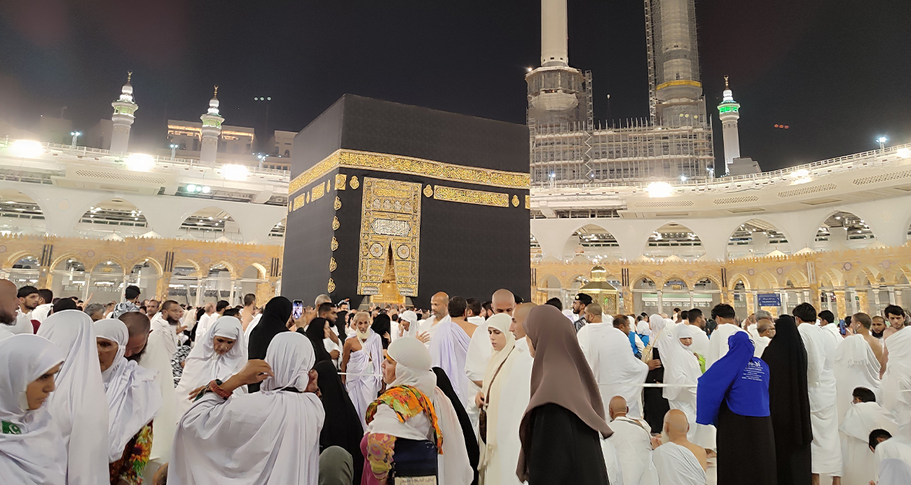 Suudi Arabistan, BAE, Katar, Filistin, Bahreyn ve Kuveyt’te Ramazan Bayramı çarşamba günü başlayacak