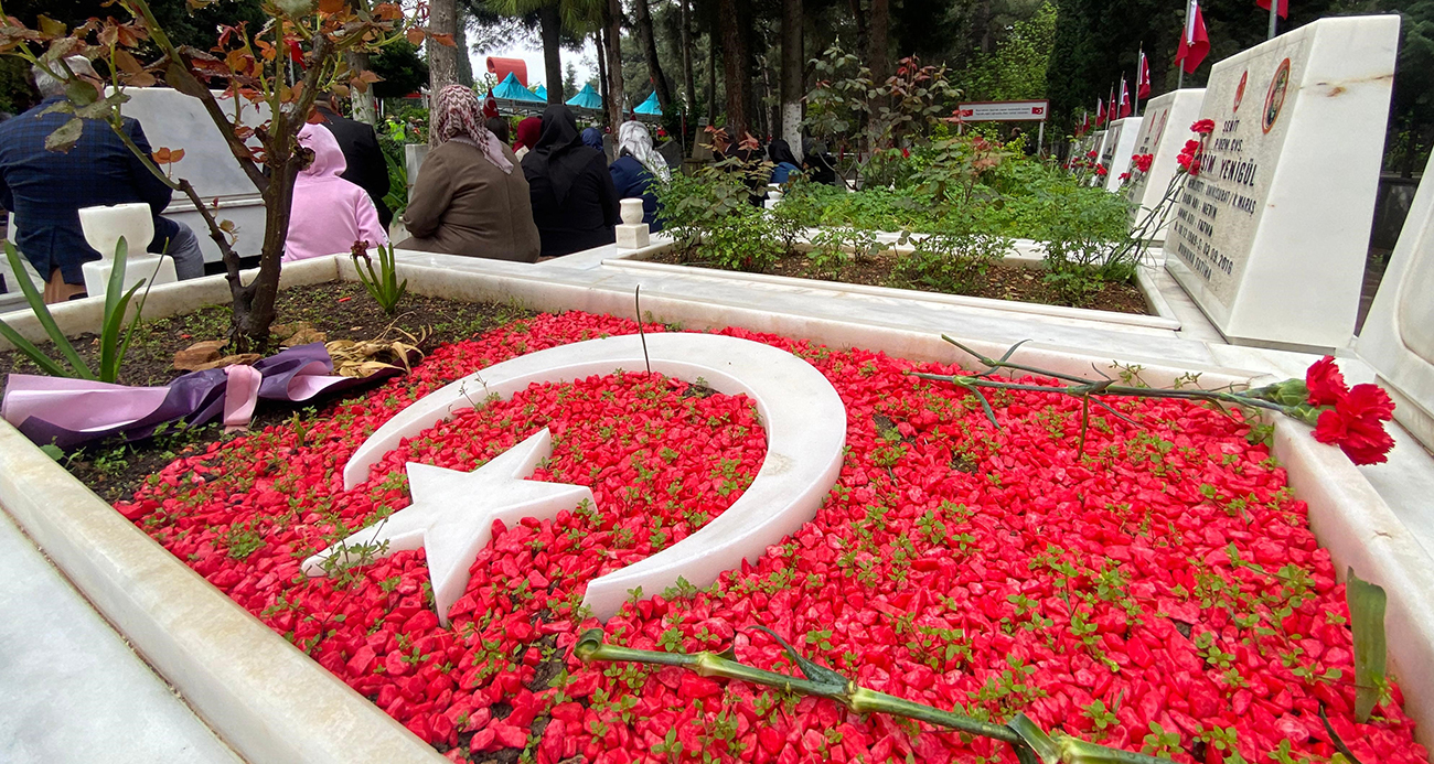 Bir oğlunu şehit verdi bir evladını da depremde kaybetti