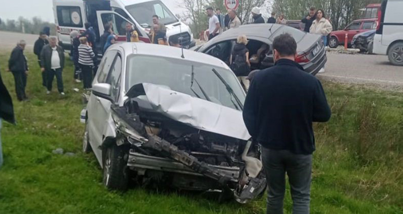 Sinop’ta zincirleme trafik kazası: 10 yaralı