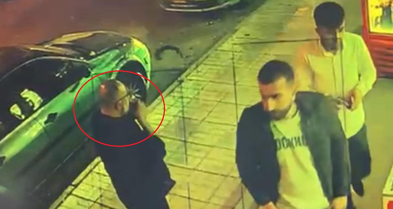 Silahla kahvehane basıldı, müşteri istifini bozmadan çayını alıp dışarıda içti