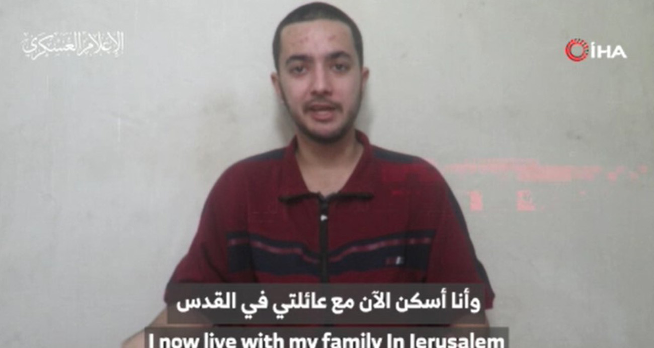 Hamas'ın silahlı kanadı İzzeddin El Kassam Tugayları, ABD vatandaşı da olan İsrailli esir 23 yaşındaki Hersh Goldberg-Polin'in videosunu yayınladı. Goldberg-Polin, yaptığı açıklamada, “Hava kuvvetleri bombardımanlarında benim gibi yaklaşık 70 esir öldü” dedi.