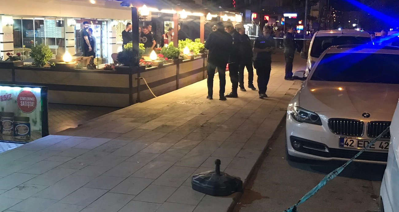 Pastanede oturan 2 kişiye silahlı saldırı: 1 ölü, 1 yaralı - ASAYİŞ