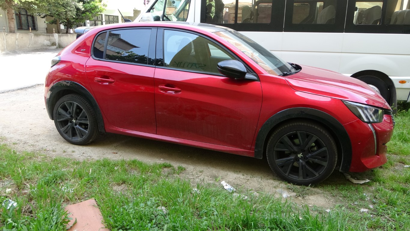 Sıfır otomobilini şüphe üzerine ekspertize soktu, aldığı raporla şaşkına döndü