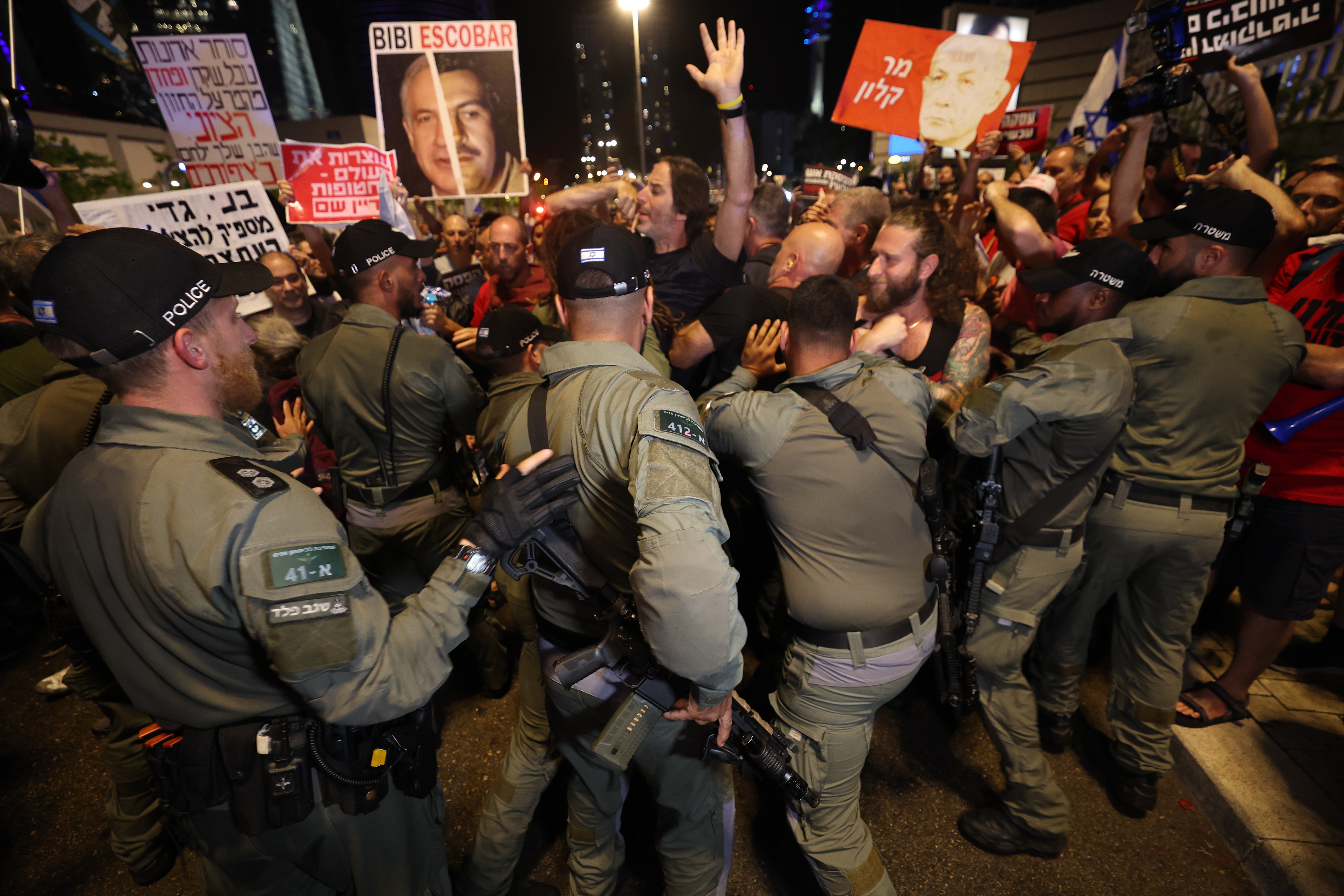 Tel Aviv ve Kudüs’te hükümet karşıtı protesto