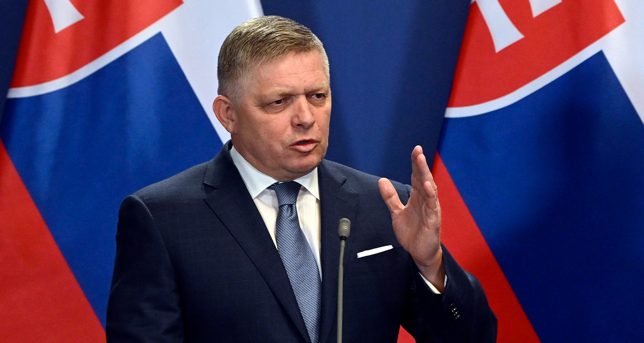 Slovakya Sağlık Bakanı Zuzana Dolinkova, Başbakan Robert Fico’nun sağlık durumuna ilişkin yaptığı açıklamada, "Başbakan Fico’nun durumu stabil ancak hala ciddiyetini koruyor” dedi.