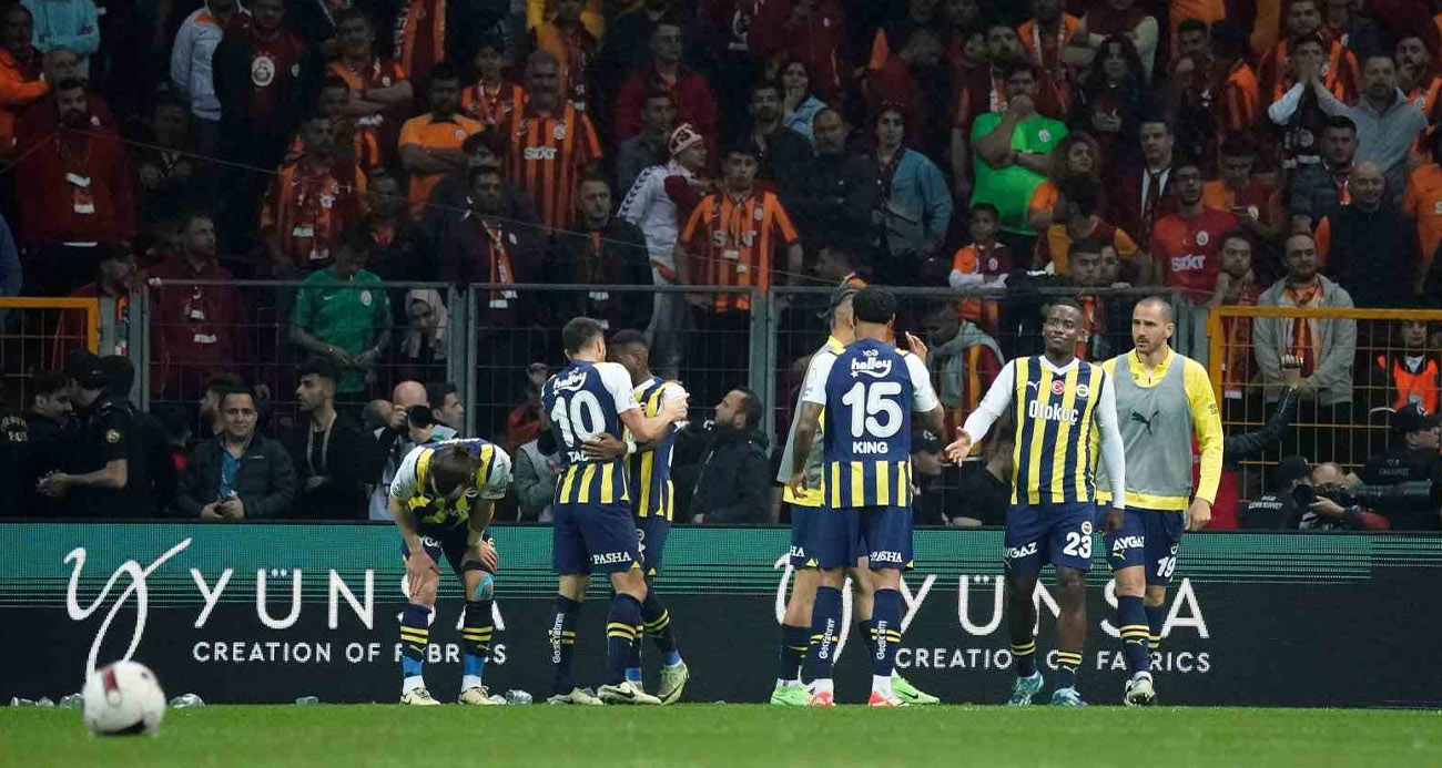 Fenerbahçe, şampiyonluk şansını son haftaya taşıdı