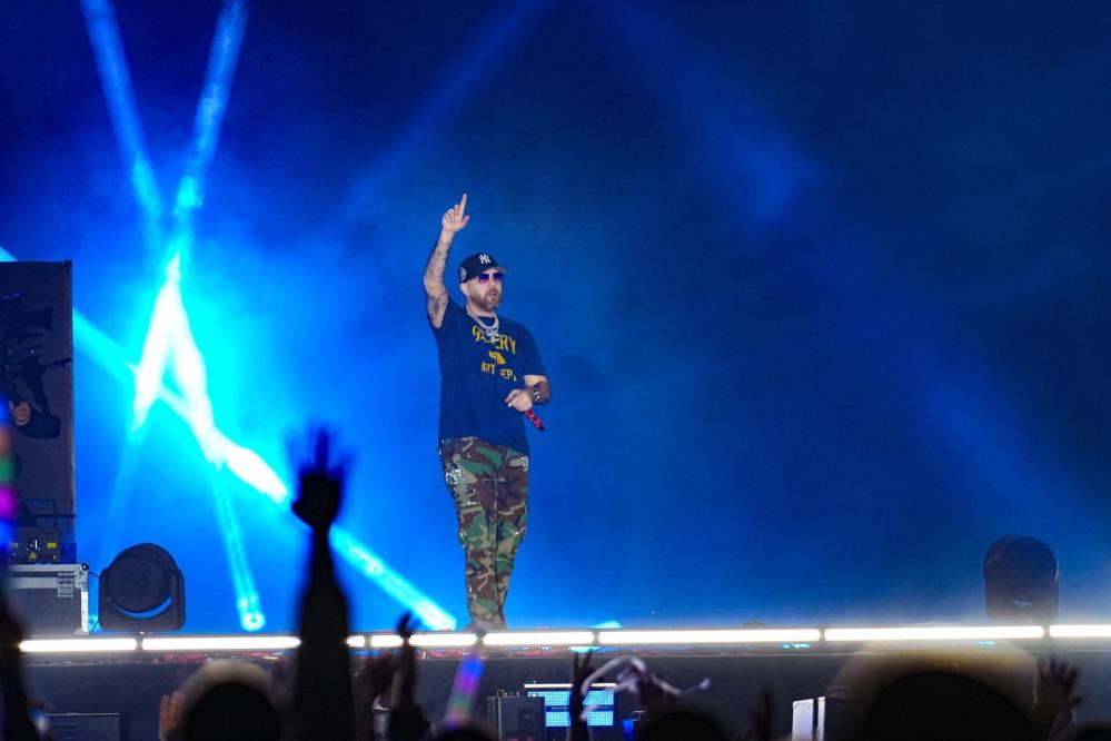 Mr. Dosso Dossi Dj setinin başına geçti, yüzbinleri eğlendirdi