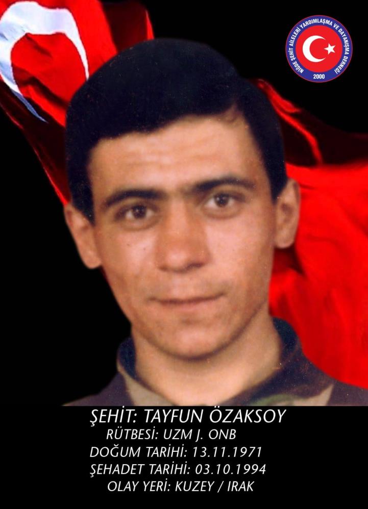 30 yıldır şehit oğlunun sembolik mezarını ziyaret ediyor