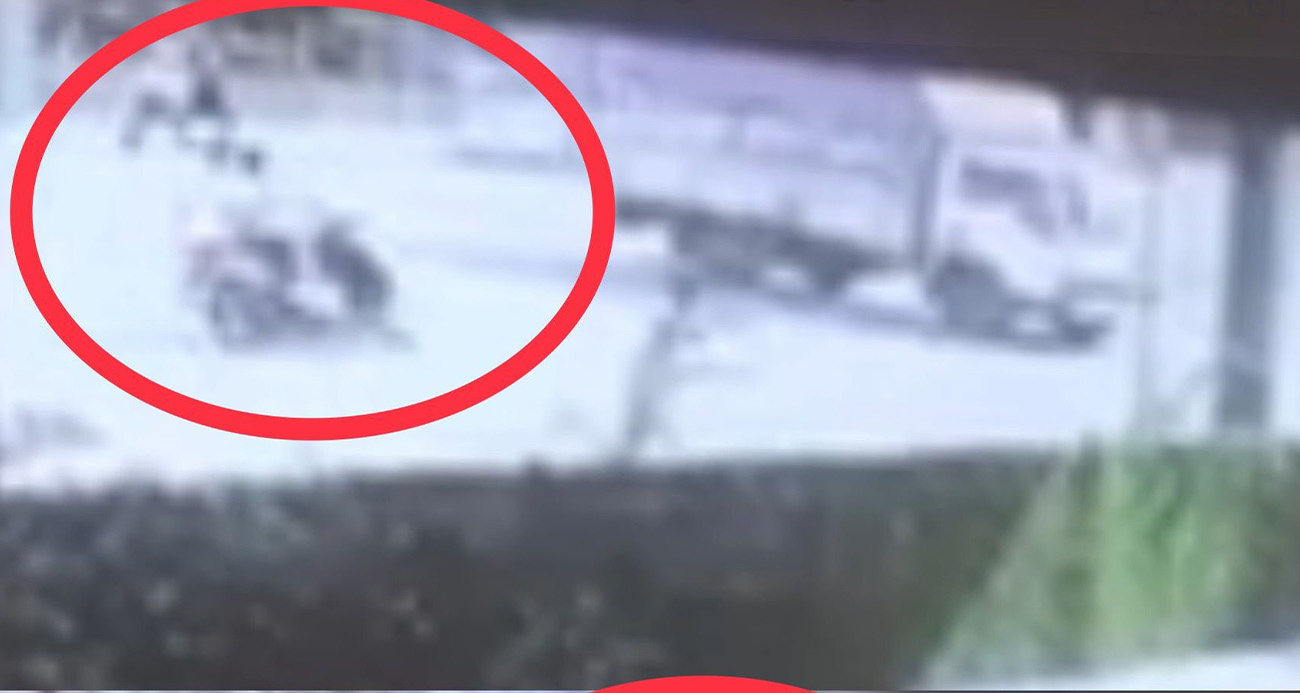 Motosiklet kamyonetin altına girdi: 1 ölü, 1 yaralı