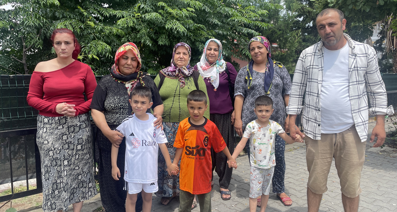 Adana’da öğretmenin öldüğü yola mahalleli üst geçit istiyor