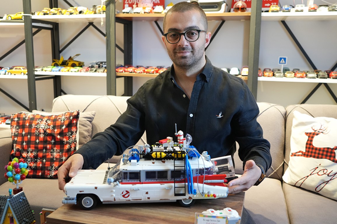 13 yılda yaptığı lego ve model araç koleksiyonu 2 milyon TL değerinde