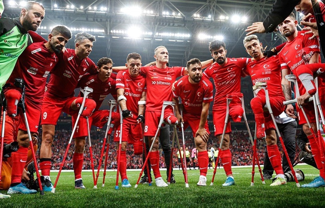Ampute Milli Futbol Takımı’na Avrupa Şampiyonası için özel klip