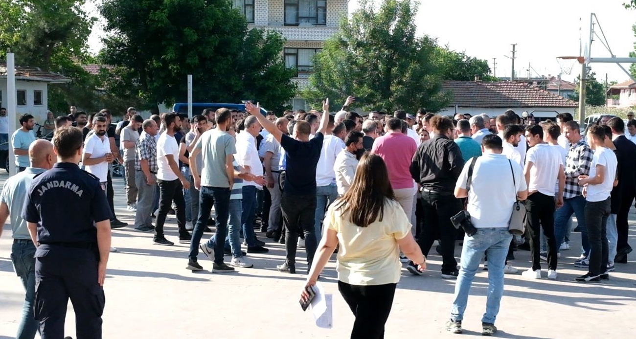 Büyükkarıştıran’da seçimi resmi olmayan sonuçlara göre Ertuğrul Çamlıca kazandı