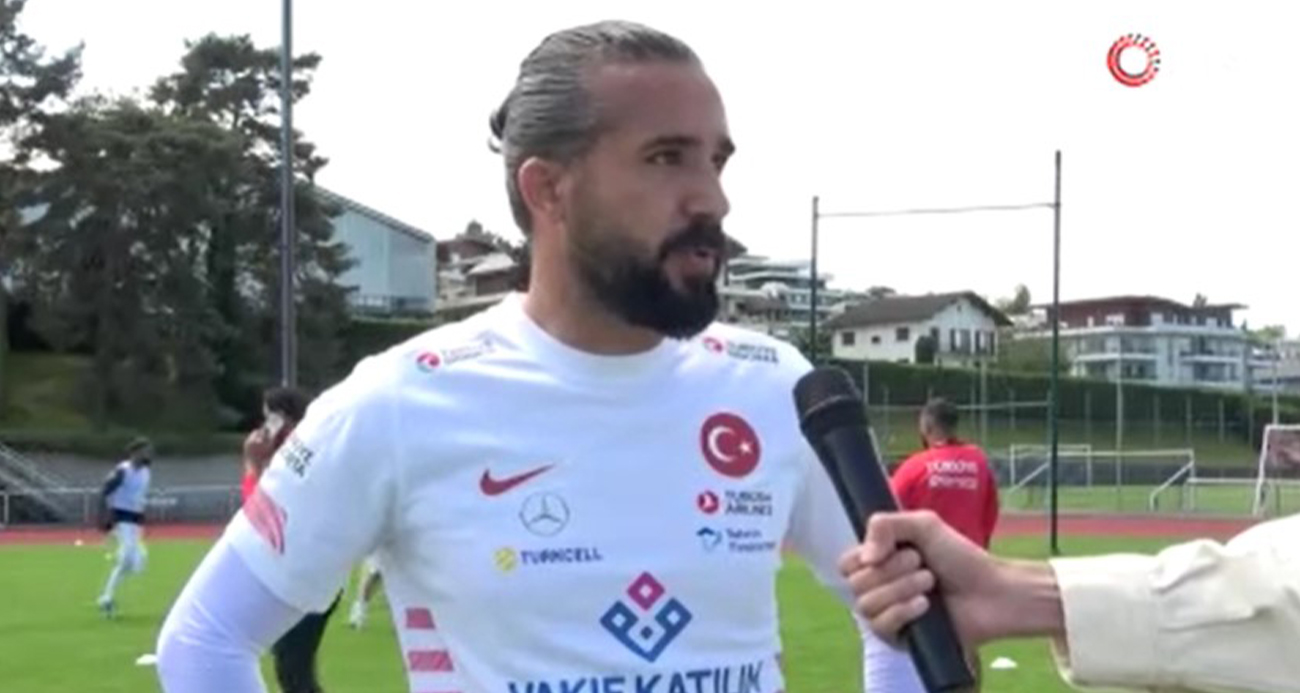 Savaş Kaya: "İnşallah sonuna kadar gidip, kupayı ülkemize getireceğiz"