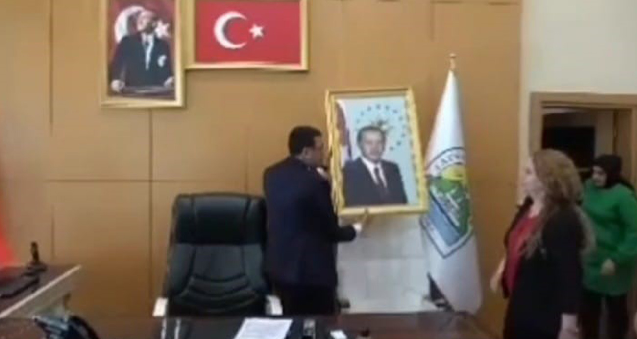 DEM Partili başkanın Cumhurbaşkanının fotoğrafını indirdiği görüntüler ortaya çıktı
