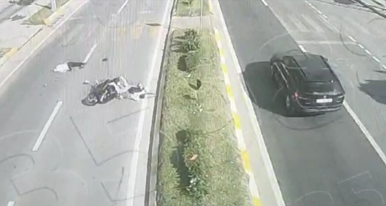 Motosiklet sürücüsü yaya geçidindeki adama böyle çarptı