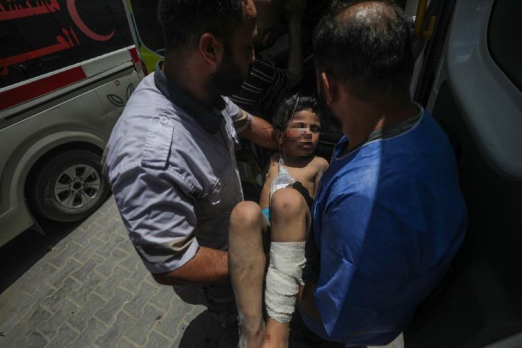 İsrail'in Gazze Şeridi'nin merkezine yönelik saldırısında 55 can kaybı